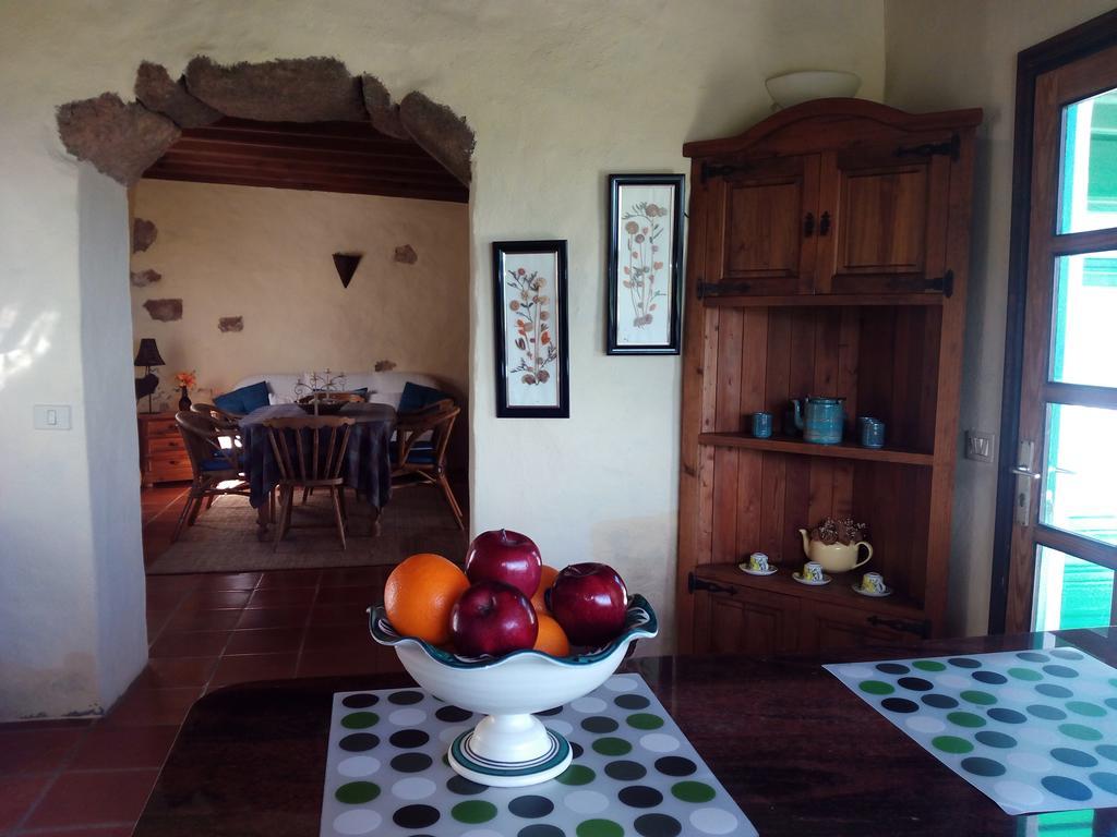 Femés Villa El Perinque מראה חיצוני תמונה